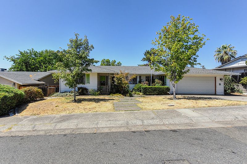 1st image of 114 Rugosa Dr