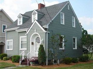 906 S Edgewood Ave, Somerset, PA