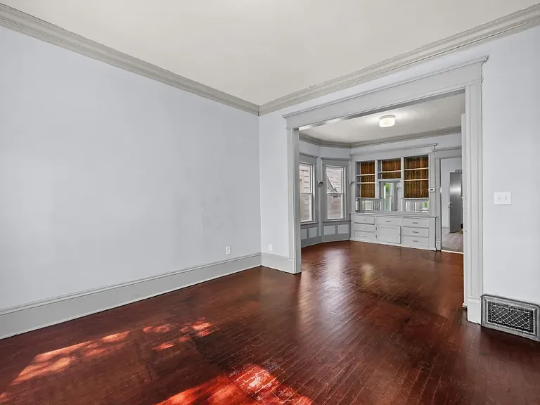Living Room/Dinning Room
