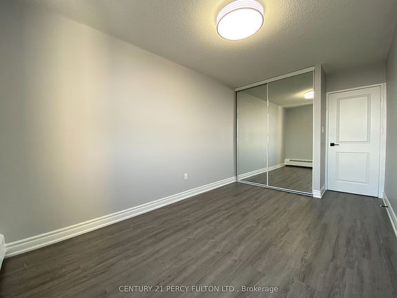 4th image of 1250 Bridletowne Cir #602