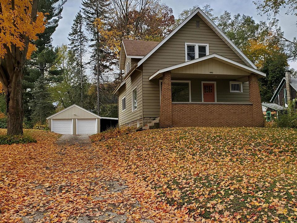 1st image of 2535 Miller Ave NW