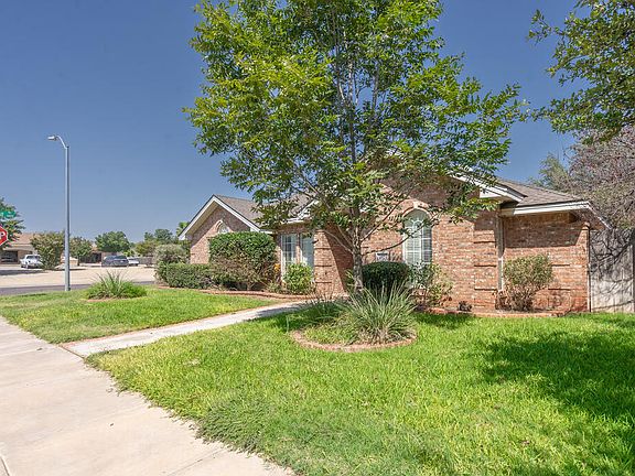 3rd image of 4020 Trinity Ct
