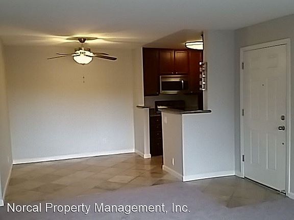 5th image of 808 Catkin Ct