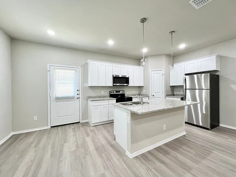 3501 E Renfro St #417 — Photo 5