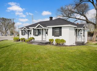 303 Hope Ave, Columbus, IN