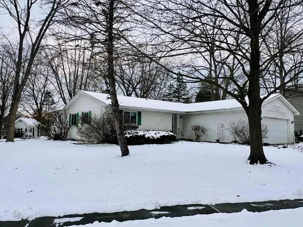 201 Nakoma Dr, Midland, MI 48640