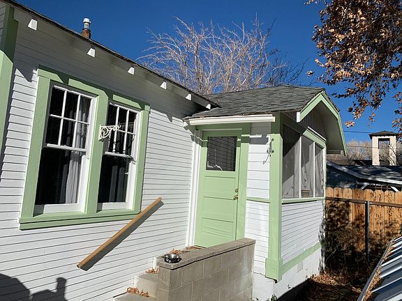 back entrance to screened-in porch