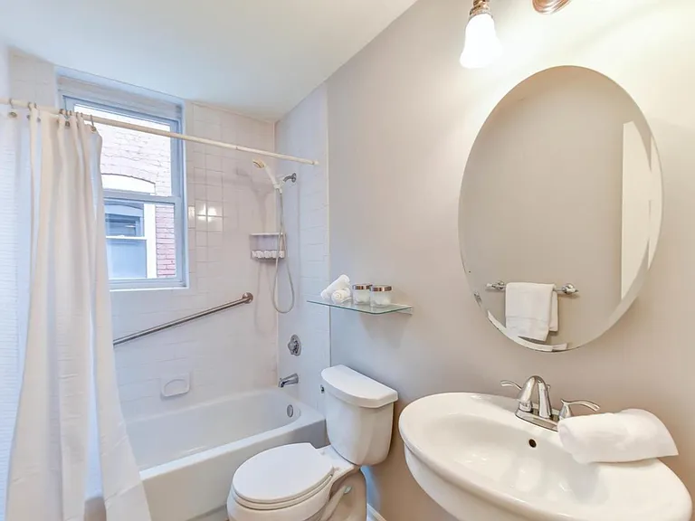 Bathroom next to bedroom 2