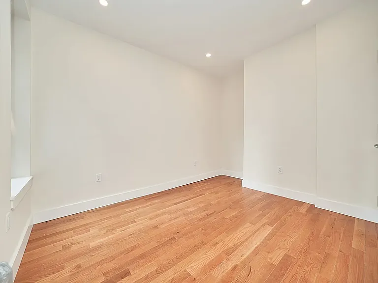 1590 Amsterdam Ave #23N — Photo 10