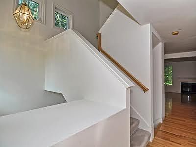 5th image of 91 Barrington Ave Unit 91