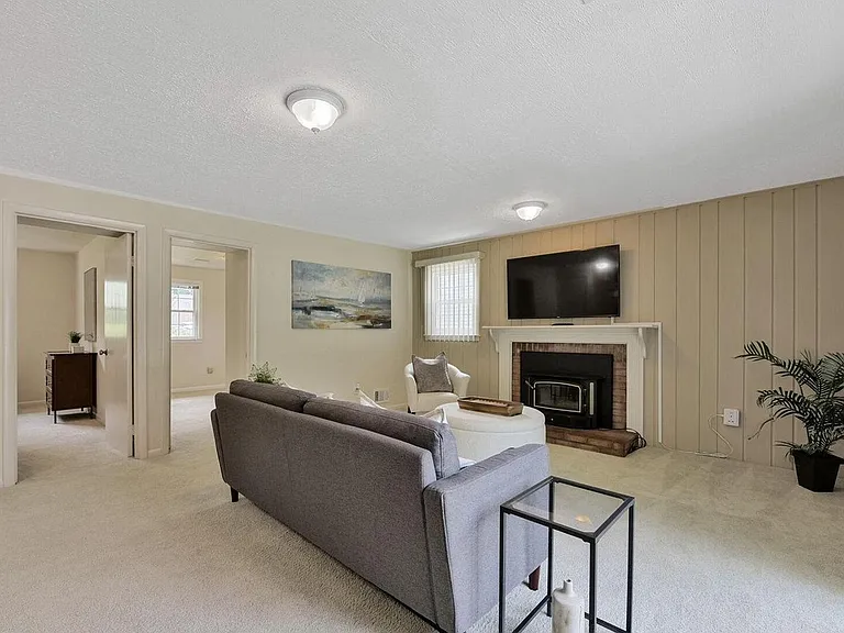 3512 Queen Anne Dr — Photo 27