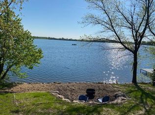 23042 Oak Leaf Ln, Battle Lake, MN 56515