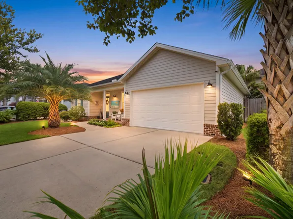 127 Hatton Ct, Santa Rosa Beach, FL 32459