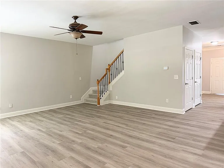 3051 Montauk Hill Dr — Photo 27