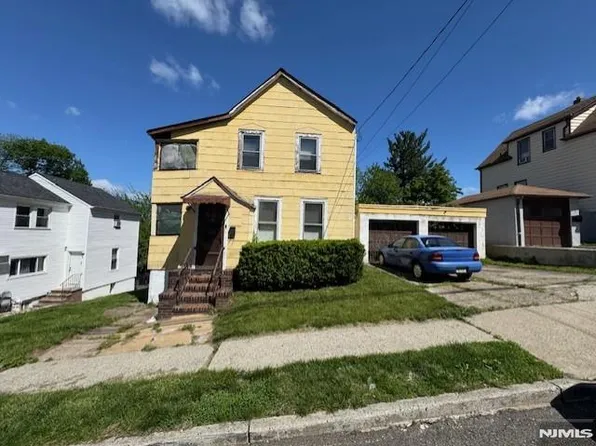 41 Sampson St, Garfield, NJ 07026