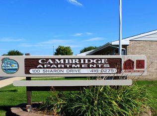 100 Sharon Dr APT 1, Morris, IL 60450