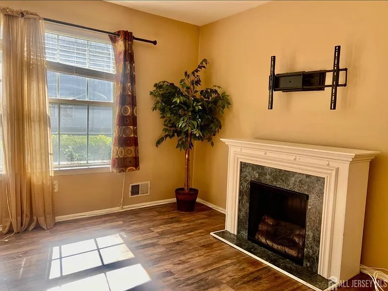 404 Draco Rd — Photo 22