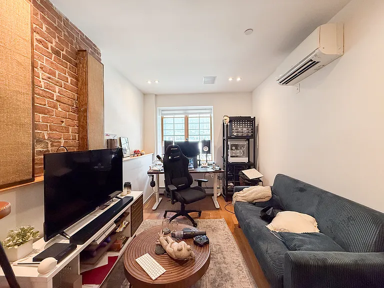 10 Palmetto St #1F — Photo 3