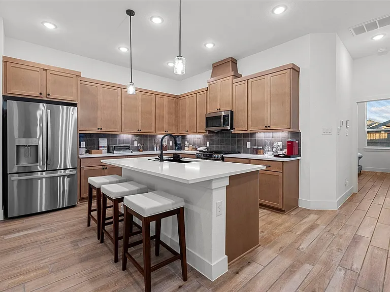 5218 Sage Hills Dr — Photo 13
