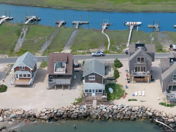 57 Circle Beach Road, Madison, CT 06443