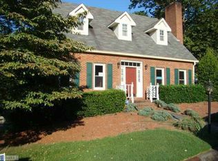2100 Bradenton Ct, Winston Salem, NC 27103