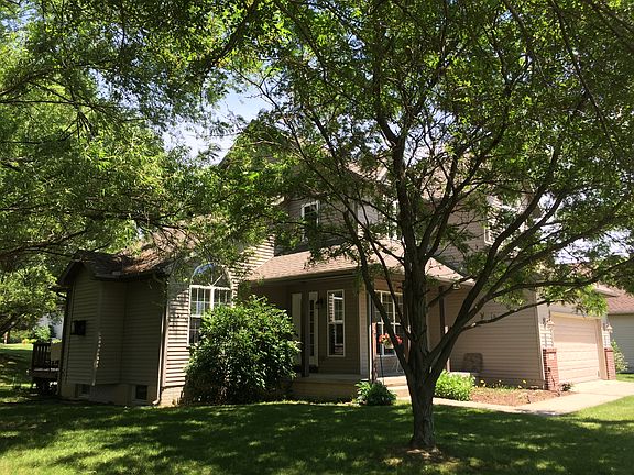 2nd image of 501 Illinois Dr