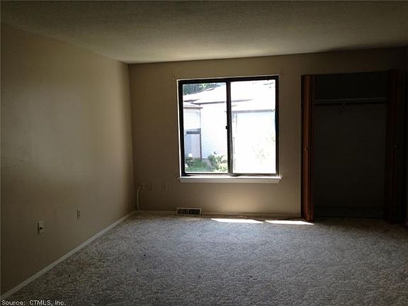 4th image of 146 Springside Ave Unit C2