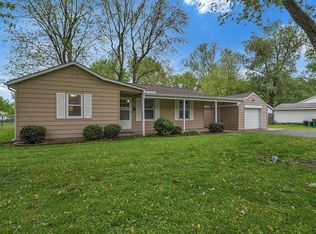 112 Elm St, O'Fallon, IL 62269