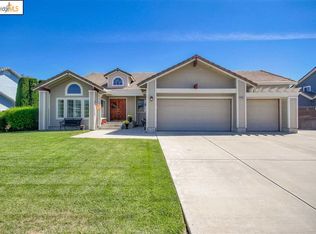 4048 Meadows Ln, Oakley, CA 94561