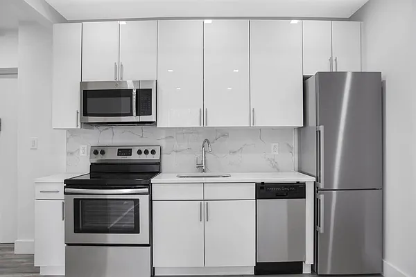 Rented by ERN Flats | media 23
