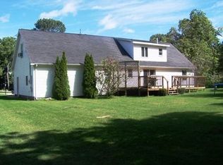 4716 E Karlite Dr, Port Clinton, OH 43452