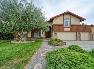 825 W Howell Ave, Ridgecrest, CA 93555