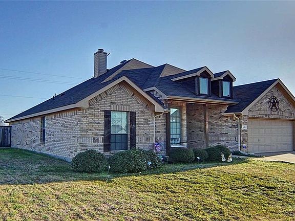 2nd image of 115 Stoneridge Dr