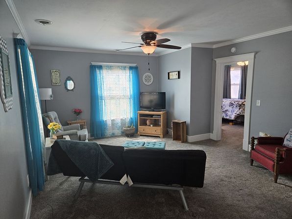 400 N Market St, Brady, NE 69123