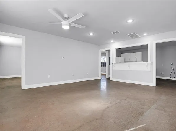 3101 33rd St, Lubbock, TX