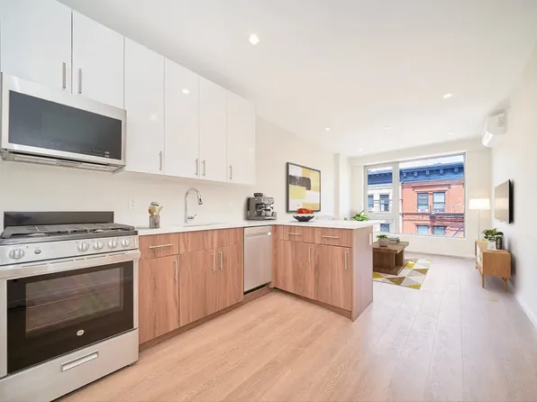 168 West 136th Street image 1 of 15