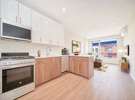 168 W 136th St