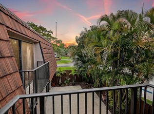 4115 Wimbledon Dr, Cooper City, FL 33026