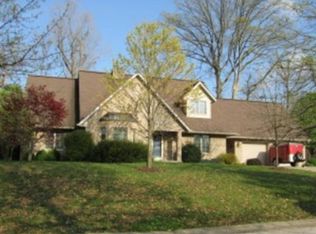 364 Shawnee Woods Dr, Bedford, IN