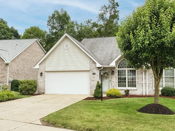 406 Country View Dr, Lower Burrell, PA 15068