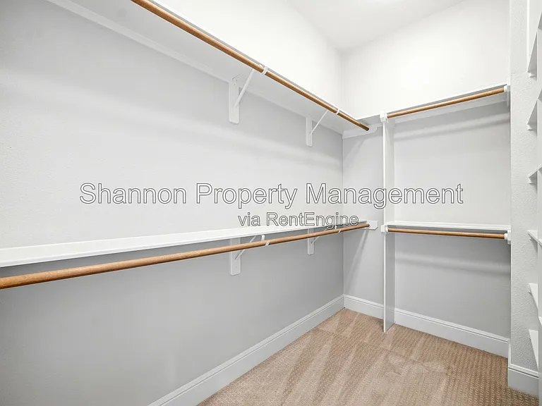 1204 W 16th St #B — Photo 40