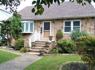 131 Hunter St, Lodi, NJ 07644