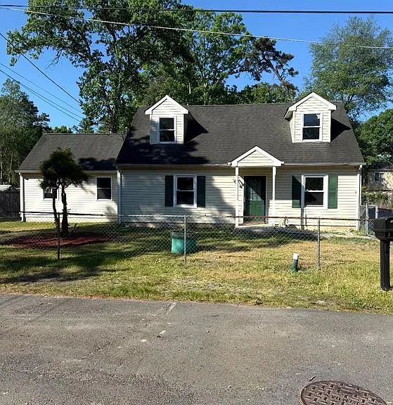 30 Chandler St — Photo 1