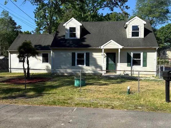 30 Chandler St, Browns Mills, NJ 08015