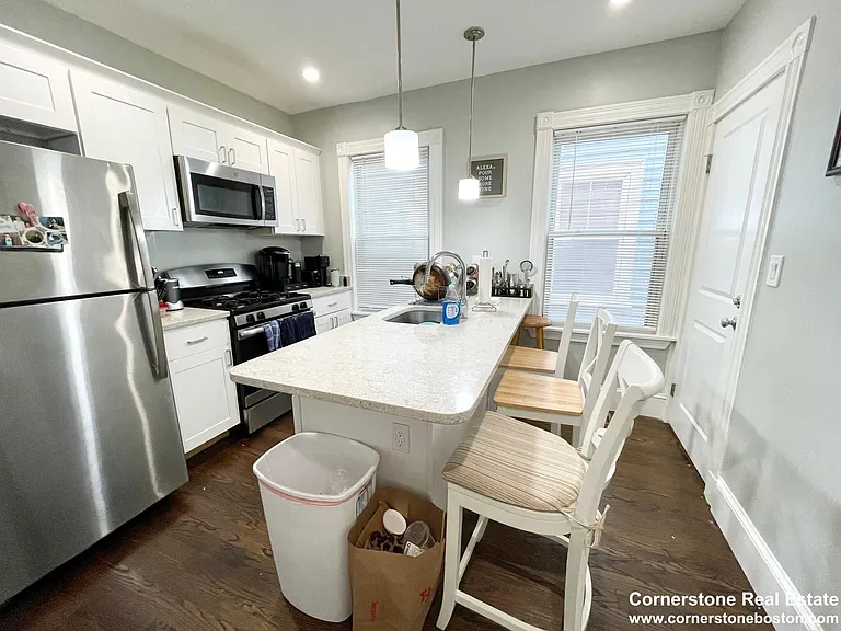 147 Boston St #1H — Photo 9