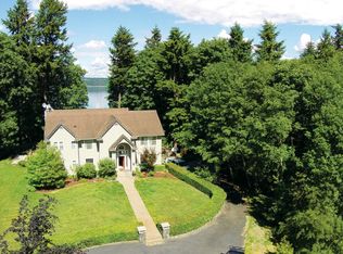 4331 SW Luana Beach Rd, Vashon, WA 98070