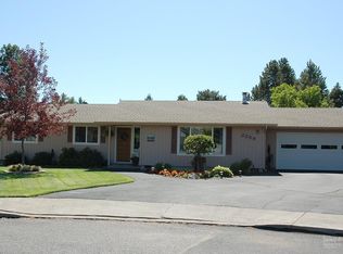 2259 NE Grant Cir, Bend, OR 97701