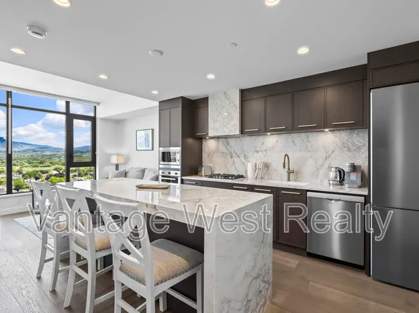 3700 Capozzi Rd, Kelowna, BC