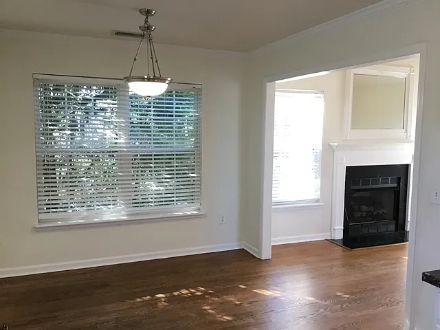 1813 Day Lily Ln — Photo 3