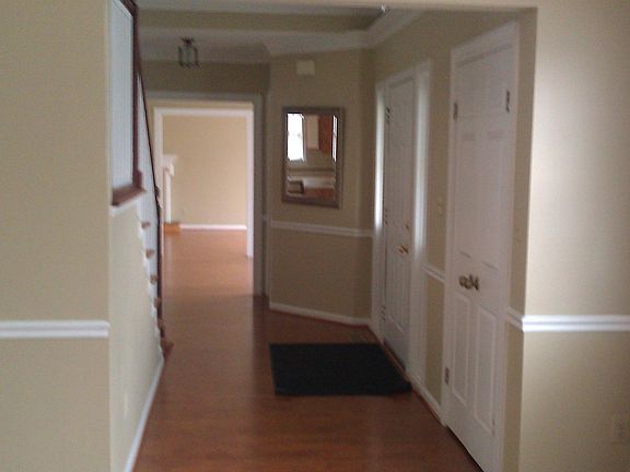 4th image of 1418 S Dinwiddie St